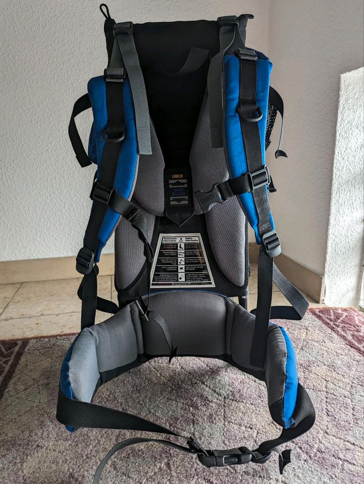 Larca Kindertrage Rucksack bis 22 kg in Haiger