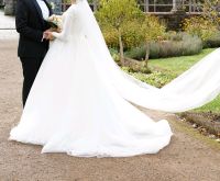 Brautkleid/ Hochzeitskleid langärmlig blickdicht Hannover - Herrenhausen-Stöcken Vorschau