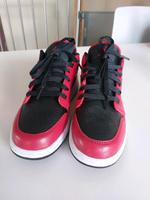 Nike - Air Jordan Damenschuh, schwarz/rot Kreis Pinneberg - Pinneberg Vorschau