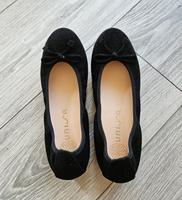 Unisa Ballerinas schwarz Gr. 37 Rauhleder Brandenburg - Teltow Vorschau