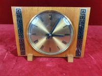 Splendex Quartz Tischuhr 70er 80er Jahre DDR Vintage MidCentury Sachsen-Anhalt - Halle Vorschau