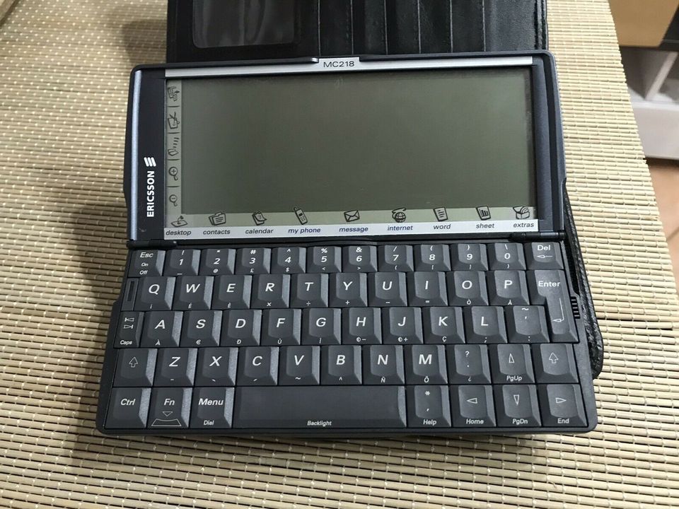 ** Ericsson Mobile Companion MC218 PDA QWERTY Communicator ** in Neuhausen ob Eck