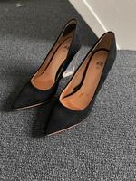 Pumps mit transparentem Absatz (H&M) Niedersachsen - Winsen (Luhe) Vorschau
