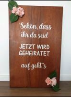 Holzschild für Hochzeit beplottet selbstgemacht Niedersachsen - Braunschweig Vorschau