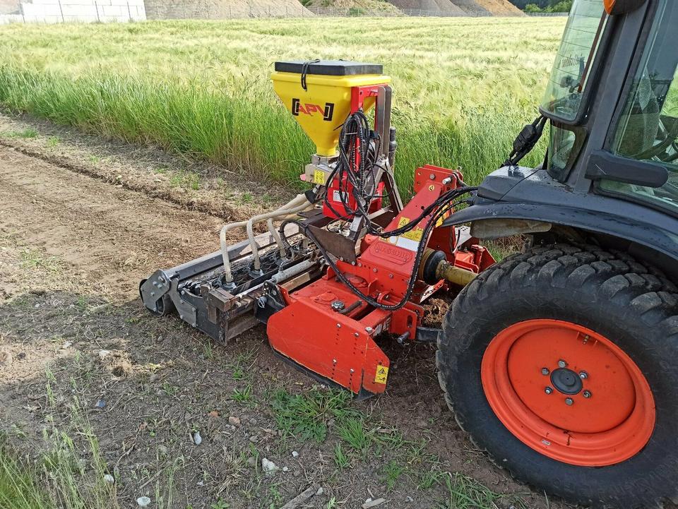 Kreiselegge mit Sämaschine 130 cm # Wildblumen # Raseneinsaat in Nottuln