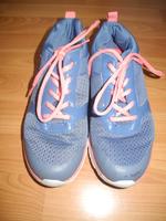 Damen, Mädchen Sneaker, Hallen Sportschuhe Vty Gr. 39,einwandfrei Bayern - Kröning Vorschau