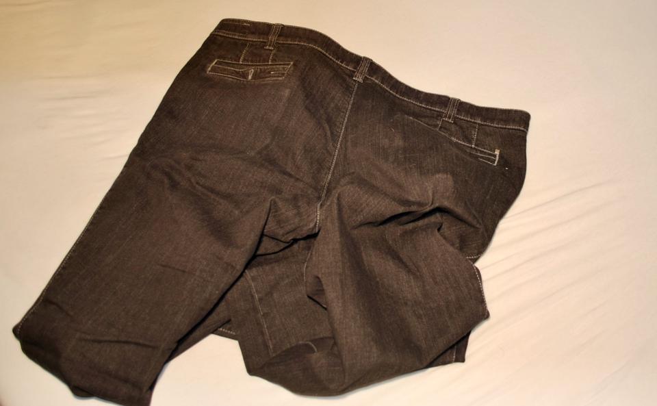 Meyer Hose Modell Diego, Jeans Schwarz Grösse 29 neuwertig in Oberstdorf