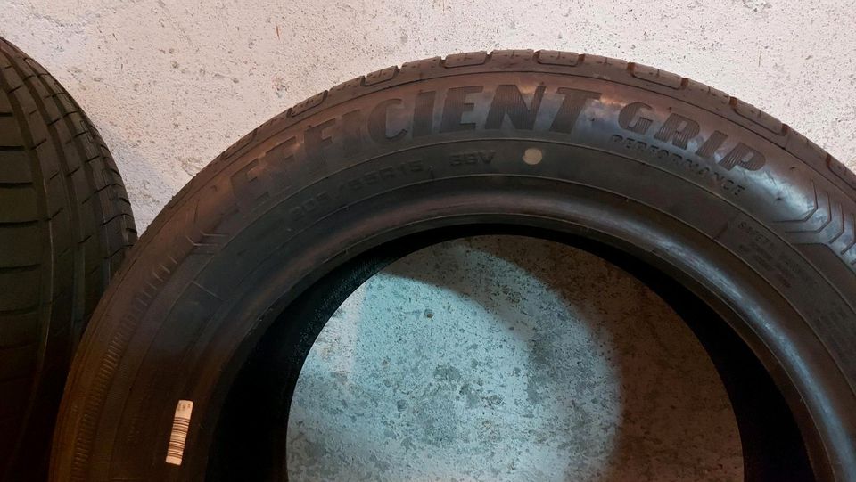 Sommerreifen 205/55 R15 88V  Good Year Efficient Grip Performance in Greifswald