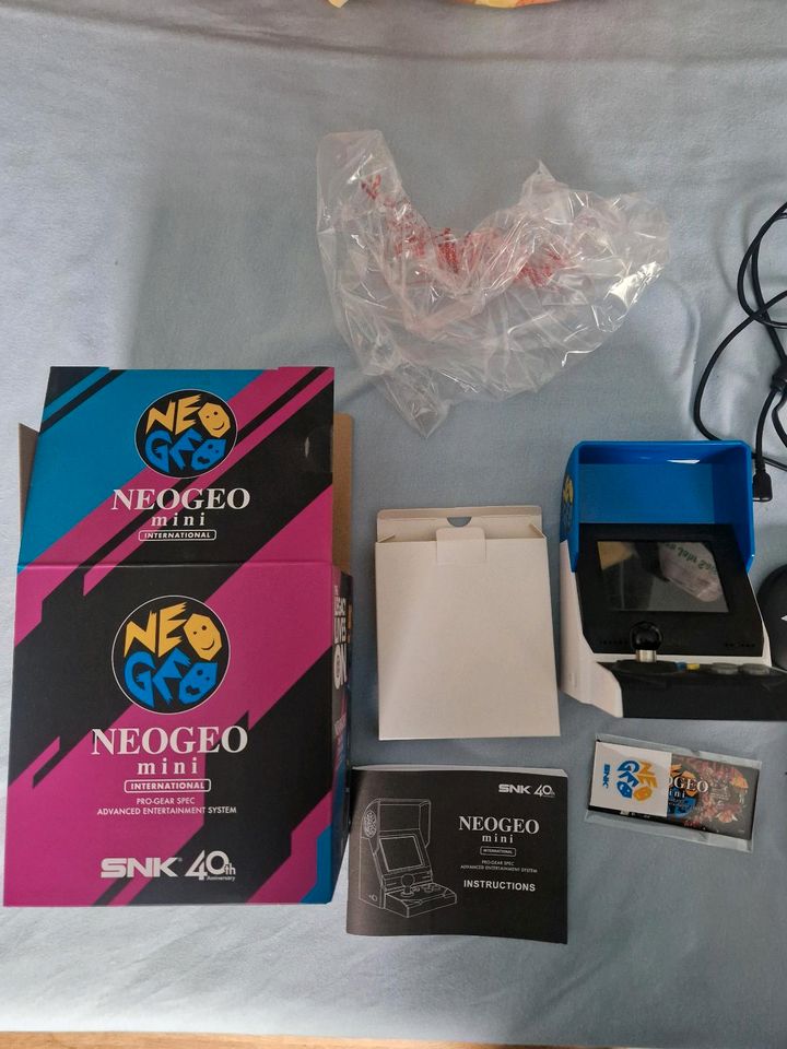 NEO GEO mini Konsole mit 2 Gamepads neuwertig in Oberhausen