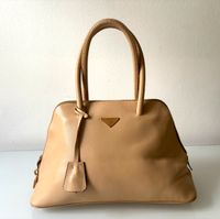 PRADA beige Leder Handtasche München - Au-Haidhausen Vorschau