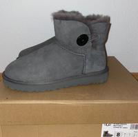 UGG Mini Bailey Button II grey 39 Neu in OVP Bayern - Poing Vorschau