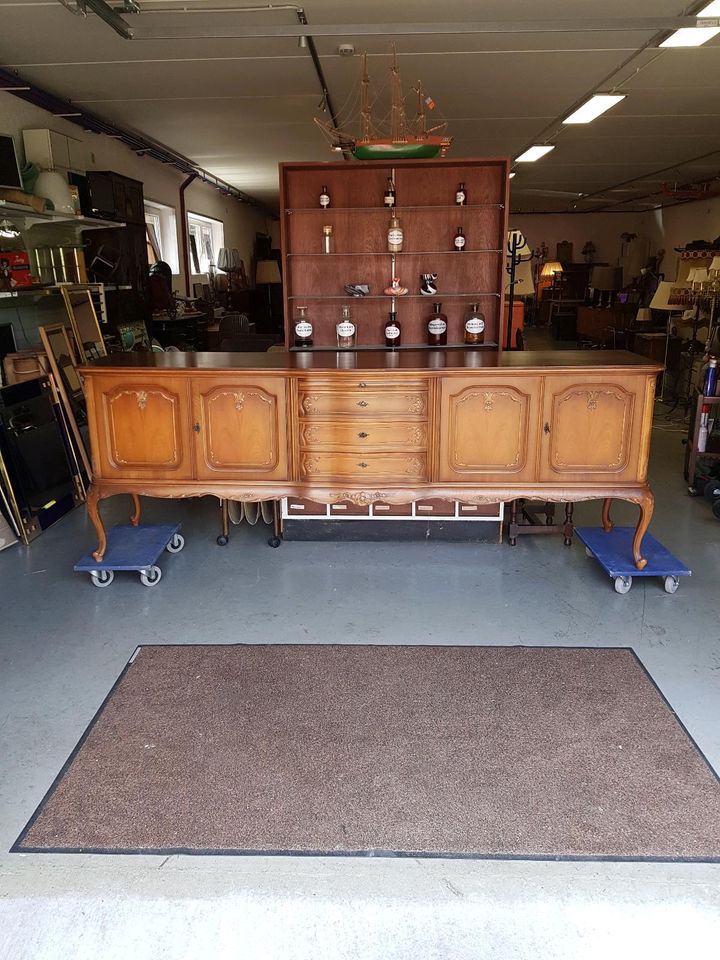 Chippendale Sideboard, Warrings, große Kommode, Anrichte in Köln