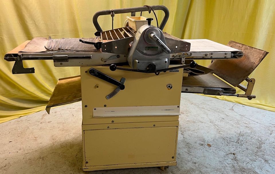 Teigausrollmaschine Seewer Rondo gebraucht Bäckerei in Enger