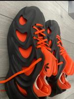Adidas Adiplus yezzys Größe 45 Bremen - Oberneuland Vorschau