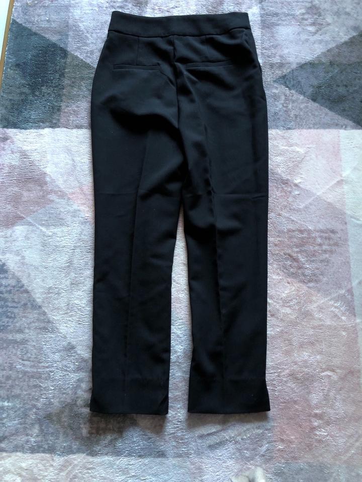 Schöne H&M Stoffhose Business Hose Gr. 38 Damen schwarz Top in Chemnitz
