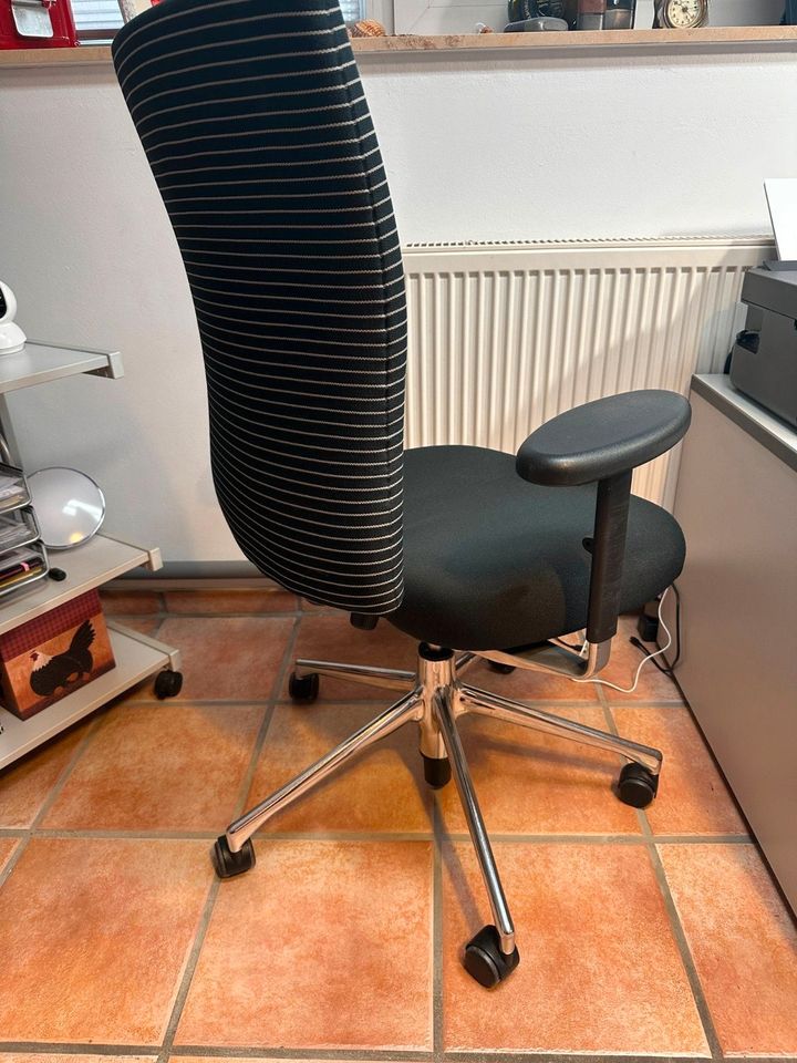 Vitra t-chair Bürodrehstuhl Bürostuhl Schreibtischstuhl in Viersen