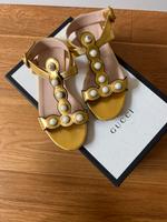 GUCCI Sandalen gold mit Perlen. Düsseldorf - Düsseltal Vorschau