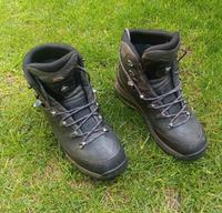 Wanderschuhe Trekking Stiefel Lowa Tibet GTX 41,5  Damen Stuttgart - Vaihingen Vorschau