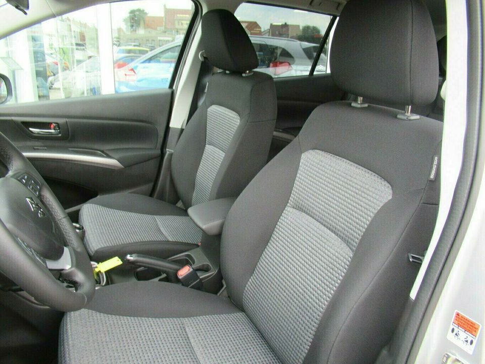Suzuki SX4 S-Cross Comfort Hybrid in Leipzig