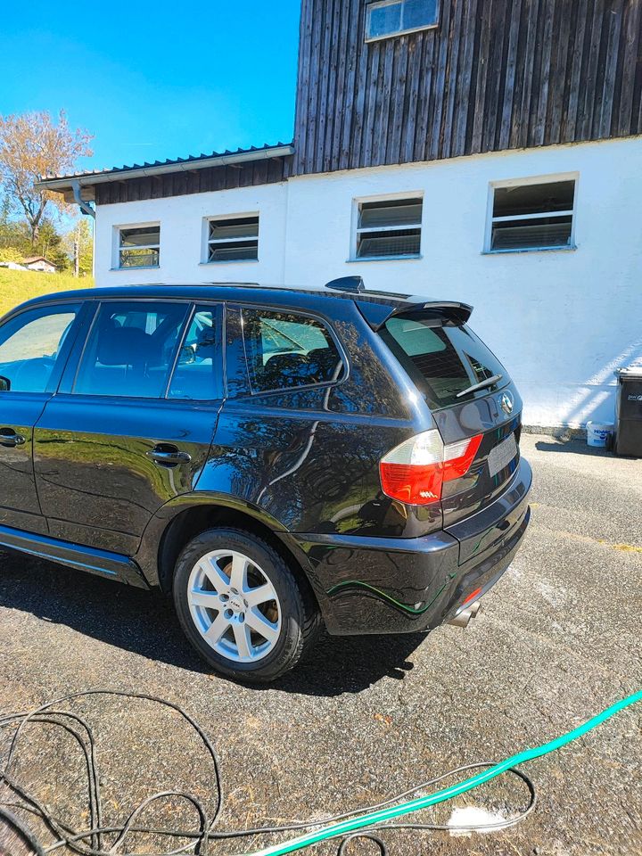 BMW X3 e83 30d xDrive M Paket in Spiegelau