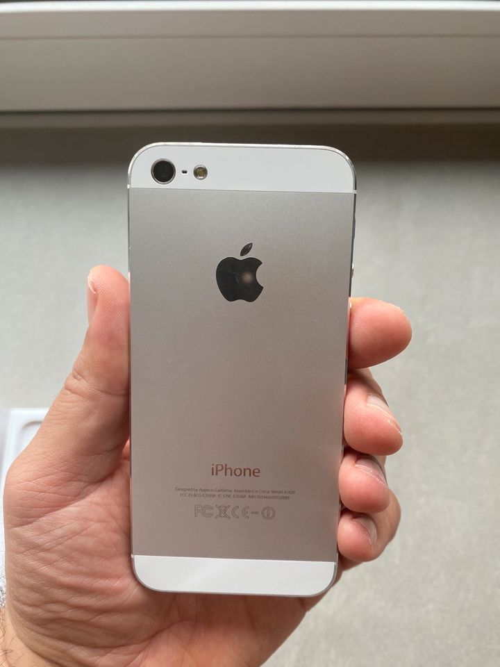 Apple iPhone 5 weiß 64GB in Wangen im Allgäu