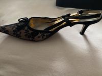Schuhe mit kleinem Absatz Niedersachsen - Moormerland Vorschau