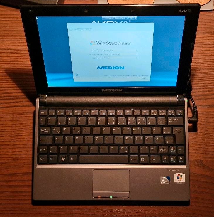 Medien Akoya Netbook E1222 in Beelitz