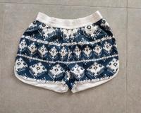Vila Mini Shorts blau weiß Gr. XS Bayern - Ursensollen Vorschau