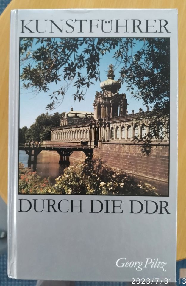 Kunstführer durch die DDR - von Georg Piltz - gut erhalten in Burgwedel