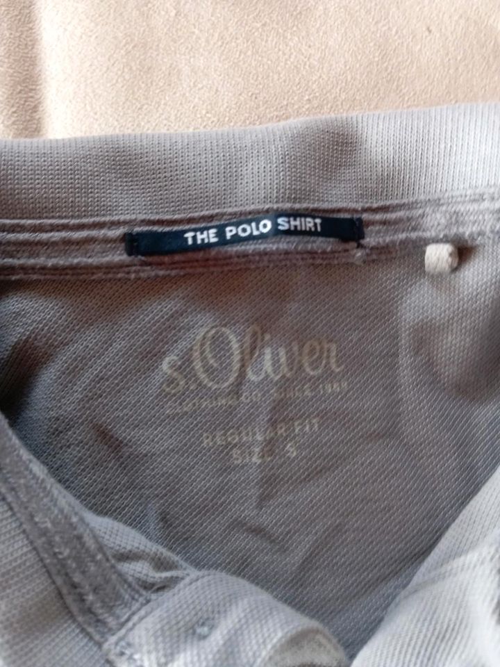 Polo Shirt S.Oliver Größe S Grau sehr gute Zustand in Mariaposching