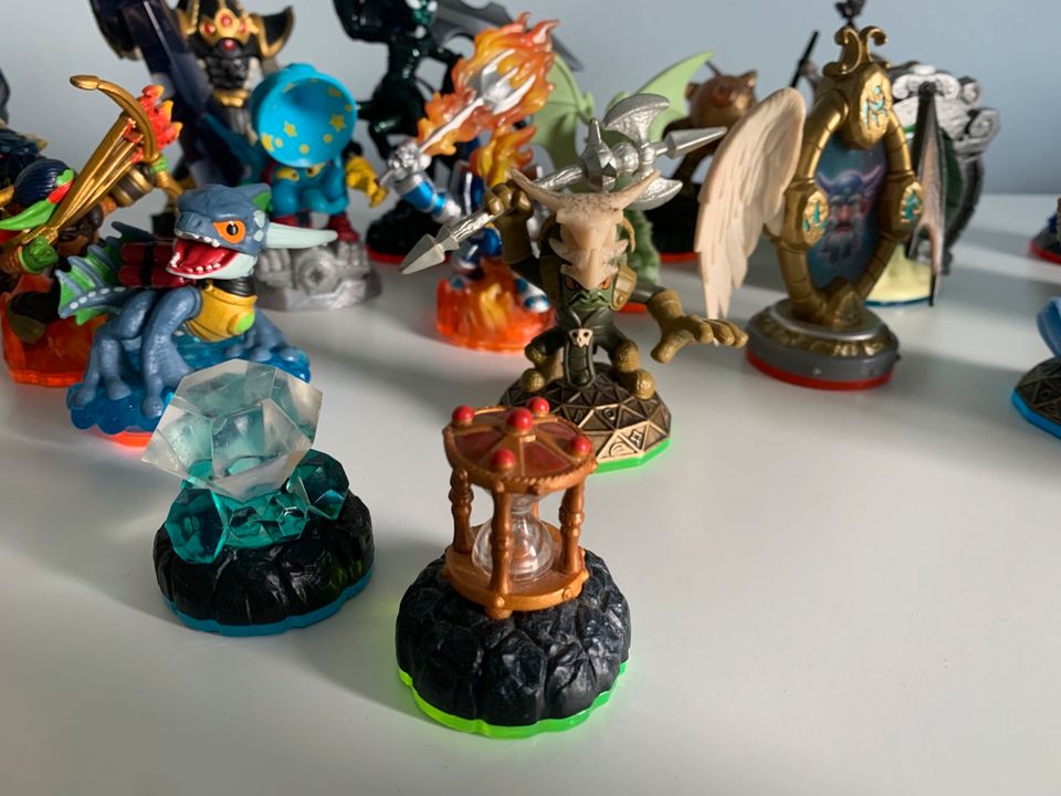 15# Skylander Krypt King , Knight Mare, Sternwarte etc. in Müncheberg