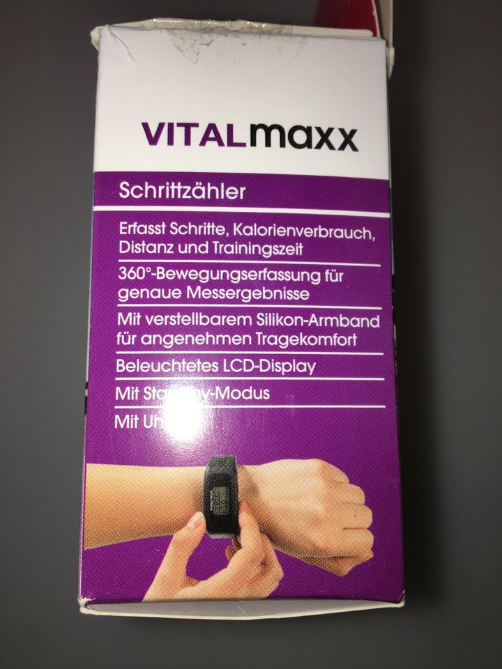 VitalMaxx Fitness-Tracker Schwarz in Rietberg