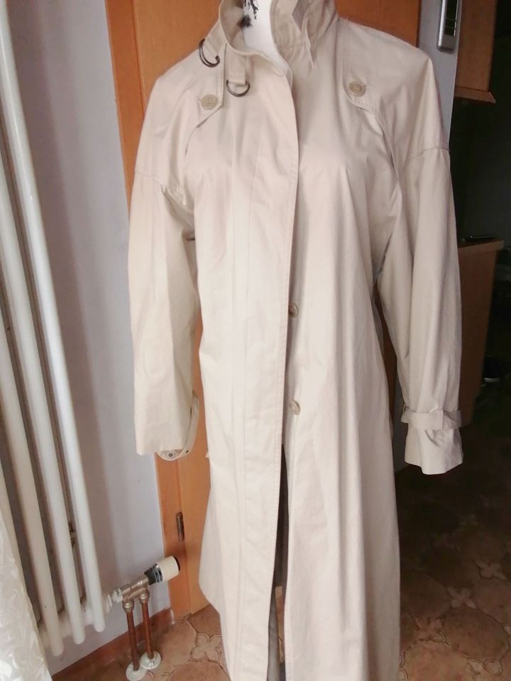 Modischer 1x getragener Damen   Trenchcoat gr. 42 in Arnstorf