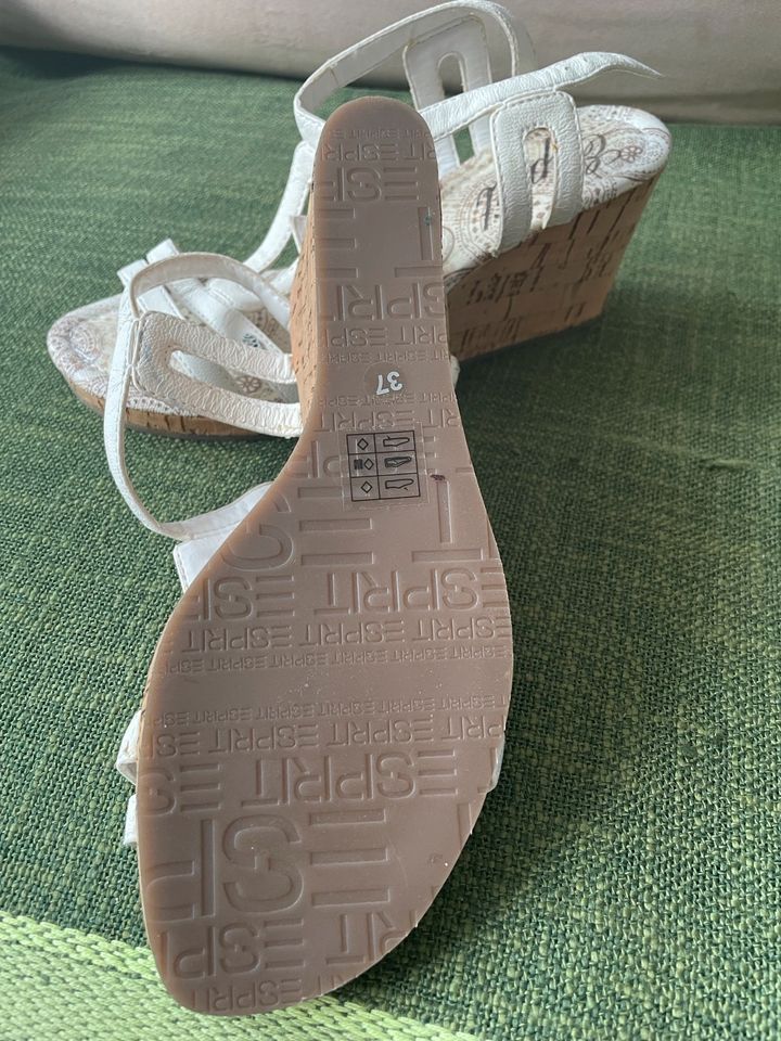 Esprit Sandalen mit Keilabsatz in Alfter