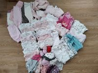 Babykleidung Paket Mädchen Größe 50/56 Kr. München - Ismaning Vorschau