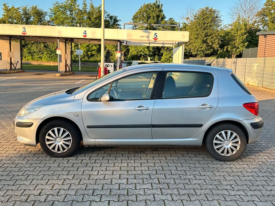 Peugeot 307 Grand Filou Cool*Klima*Zentral*Tüv 11/2025* in Langerwehe