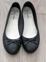 Mädchen Ballerinas Schuhe schwarz gr 35 Baden-Württemberg - Bad Teinach-Zavelstein Vorschau