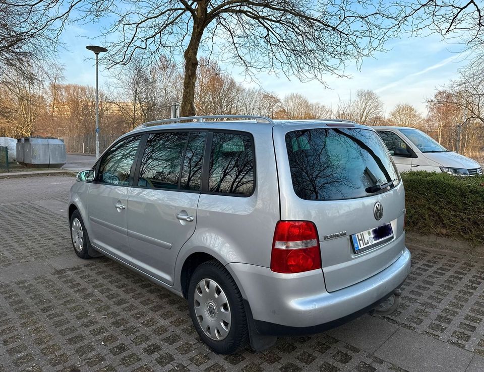 Volkswagen Touran 1.9 TDI Klima Tüv Mai 24 in Lübeck
