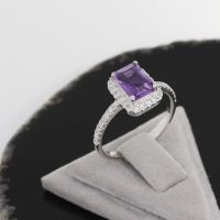 WERT 1990 € BRILLANT AMETHYST RING 750er/18 K WEIßGOLD vxlt H992 Essen - Altenessen Vorschau