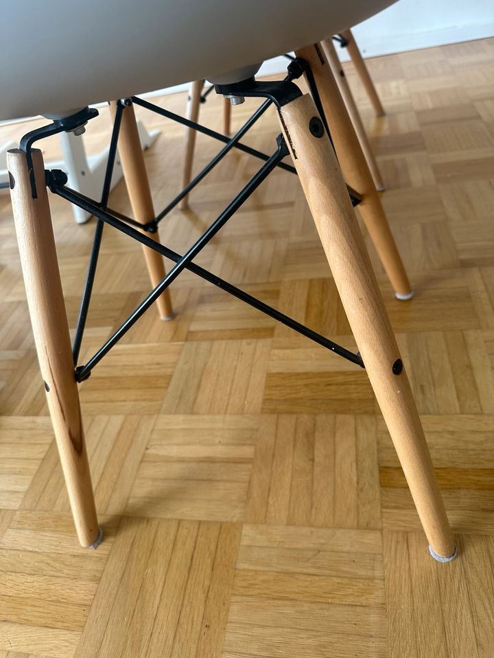 6 Esstisch Stühle + Tisch in Stuttgart