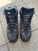 Lowa Trekkingschuh, Gr. 39, Damen blau Hessen - Obertshausen Vorschau