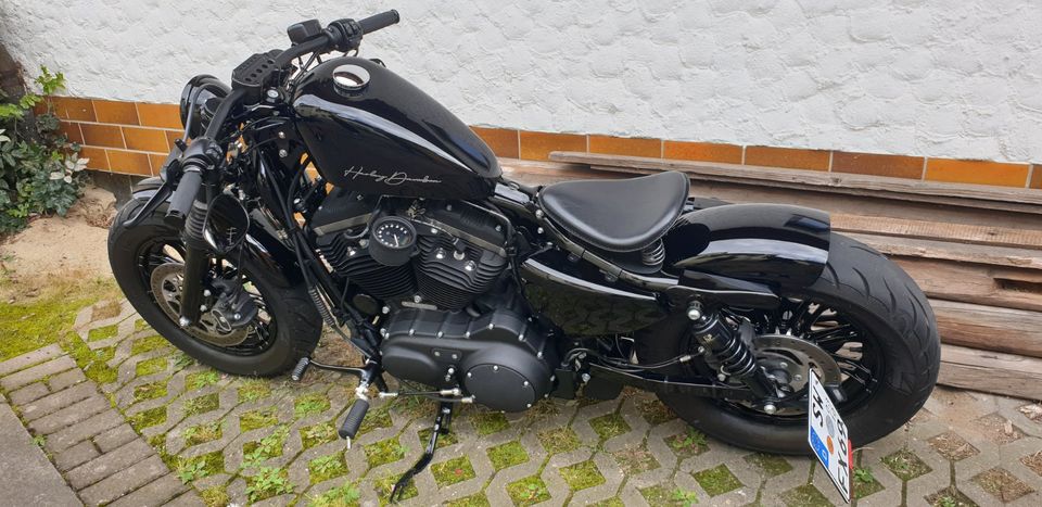 Harley Forty Eight 48 Bobber in Ansbach