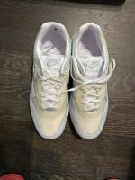 Nike Air Max 1 white/Platinum Gr.8 neu in OVP Nordrhein-Westfalen - Halle (Westfalen) Vorschau