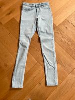 Skinny Jeans hellblau Stretch 158 neu Niedersachsen - Oldenburg Vorschau