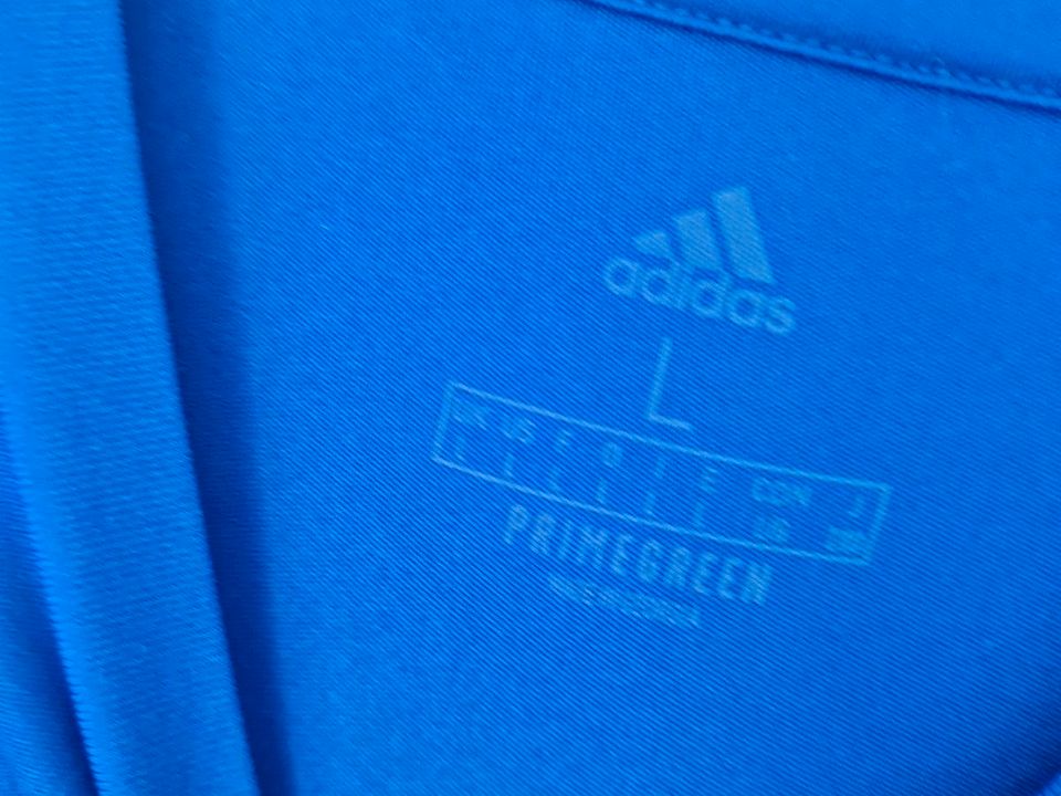 Adidas TSHIRT L in Pforzheim