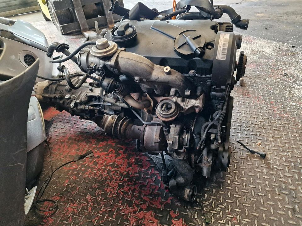 VW Passat 3BG Motor 6-Gang Getriebe 1,9 TDI 96kw in Gevelsberg