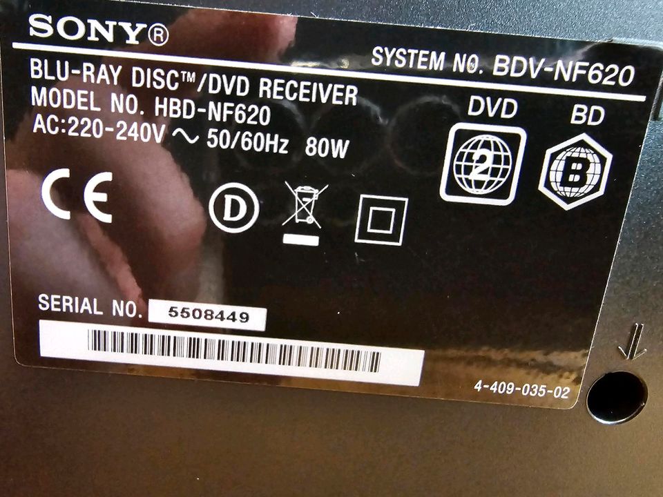 Sony Home Theater System Blue Ray 3d (BDV-NF620) in Düren