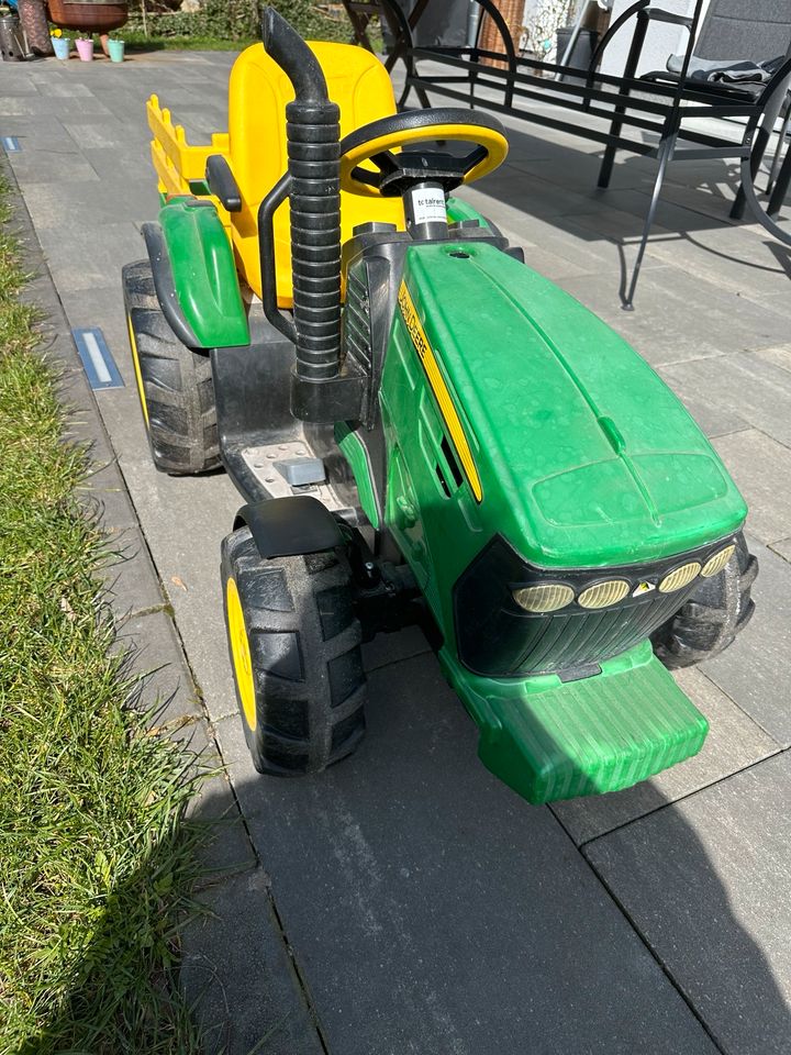 peg perego Kinder Traktor mit Anhänger bis zu 7kmh in Mühlenbeck
