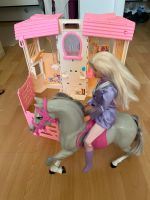 BARBIE Reiterin + Pferd + STALL Kreis Pinneberg - Pinneberg Vorschau