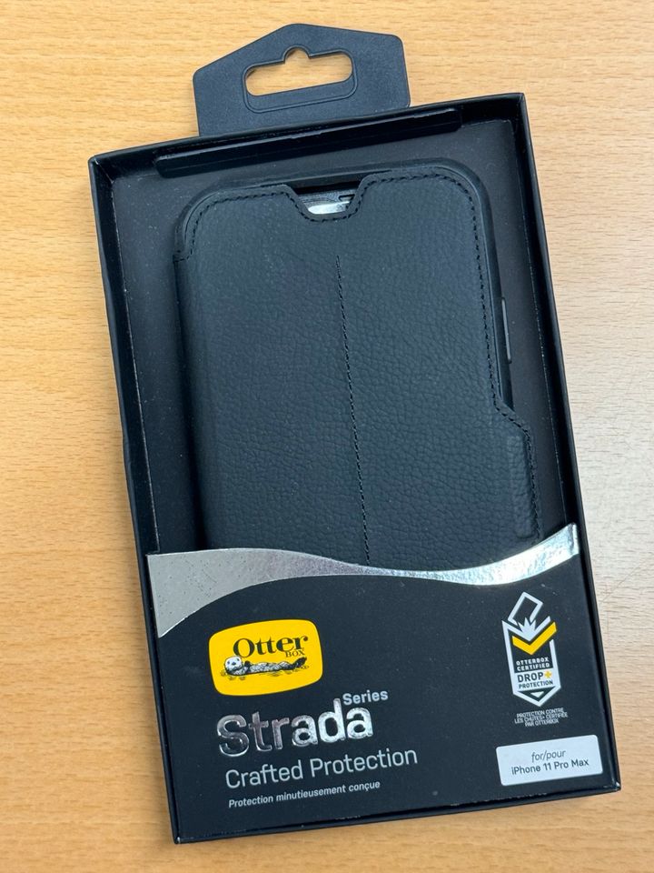 Otterbox Strada iPhone 11 Pro Max Neu in Muggensturm